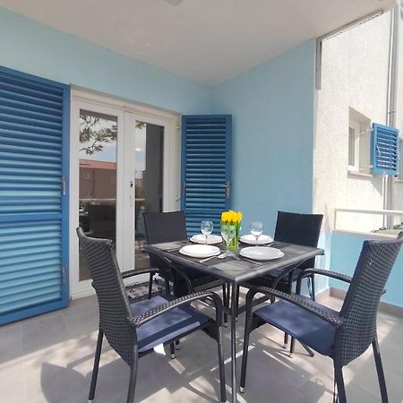 Apartmán Apartman Karmen Srima Exteriér fotografie