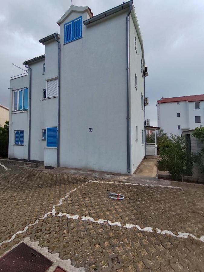 Apartmán Apartman Karmen Srima Exteriér fotografie