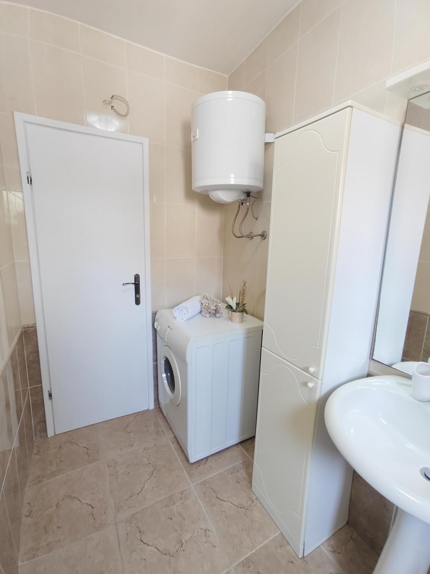 Apartmán Apartman Karmen Srima Exteriér fotografie